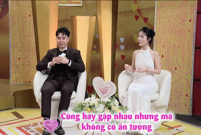 Vợ chồng son: Mối duyên từ mái trường cấp ba và màn cầu hôn độc lạ- Ảnh 3.