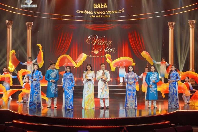 Chuông vàng vọng cổ 2026 rực rỡ Gala kỷ niệm 21 năm - Ảnh 3.