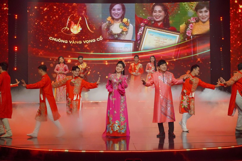Chuông vàng vọng cổ 2026 rực rỡ Gala kỷ niệm 21 năm - Ảnh 14.