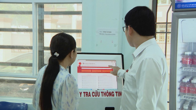 Đưa dịch vụ công số đến gần người dân vùng xa- Ảnh 4.