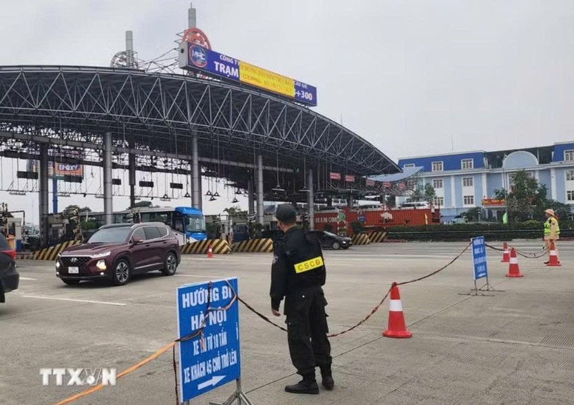 Cục CSGT giải thích gì về xử lý những trường hợp lái xe cố ý vi phạm khoảng cách an toàn- Ảnh 1.