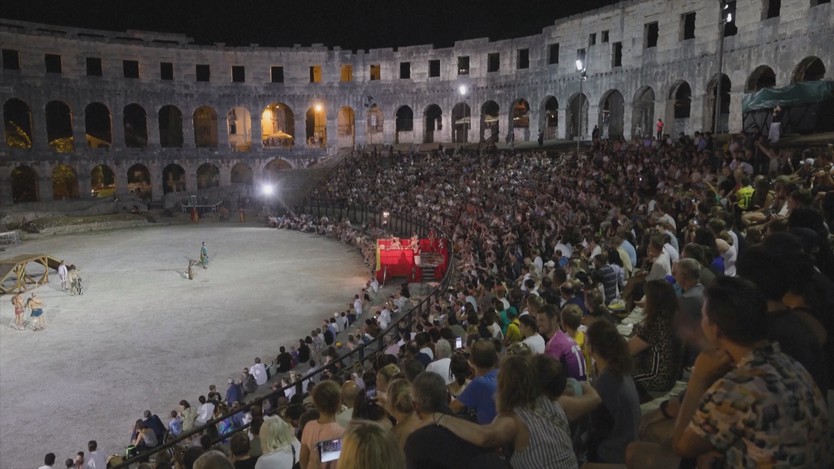 Croatia: Trải nghiệm cổ xưa tại đấu trường La Mã - Ảnh 1.