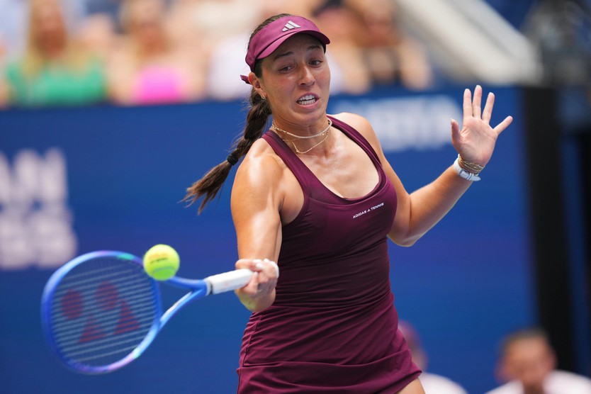 US Open: Novak Djokovic dừng bước ngay vòng 1, Pegula, Medvedev và Kostyuk giành chiến thắng - Ảnh 8.