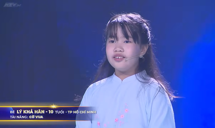 Siêu tài năng nhí: Bé Khả Hân 10 tuổi giải 33 thế cờ vua khó trong 3 phút - Ảnh 2.