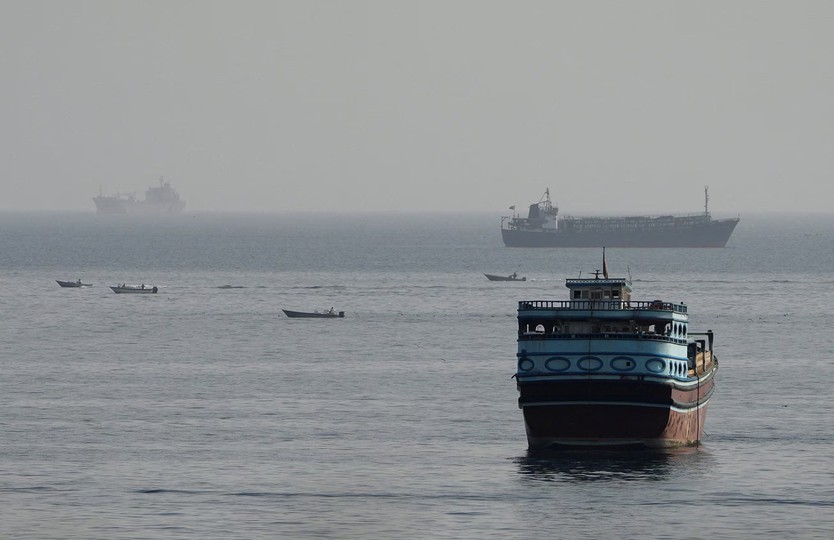 Iran và Oman đạt đồng thuận về eo biển Hormuz- Ảnh 2.