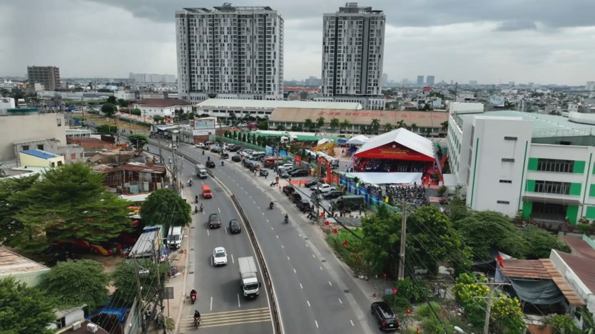 Quốc lộ 13 mở rộng tạo động lực cho bất động sản TP. Hồ Chí Minh - Ảnh 2.