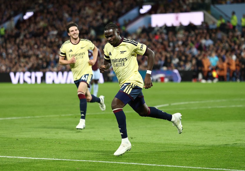 Saka giúp Arsenal giành chiến thắng sít sao trước Aston Villa - Ảnh 2.