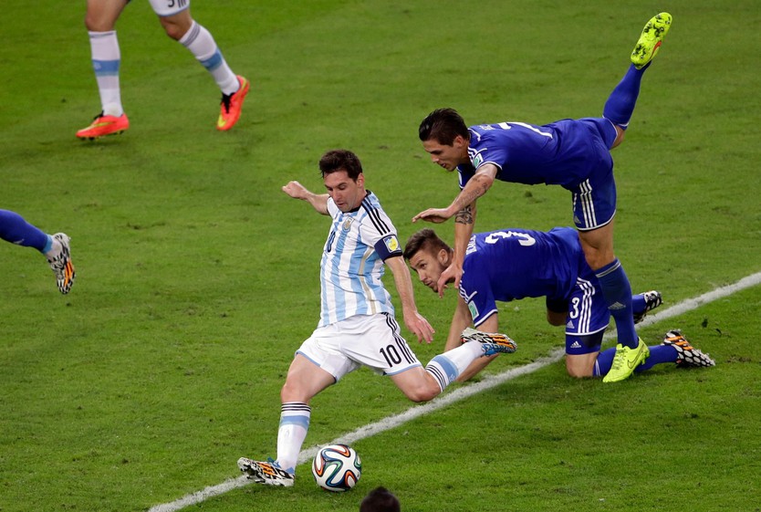 Lionel Messi giã từ đội tuyển Argentina sau chức vô địch World Cup và 125 bàn thắng - Ảnh 3.