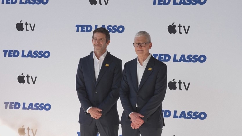 John Ternus đảm nhiệm CEO của Apple, thay thế Tim Cook - Ảnh 2.