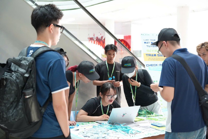 “Mật Mã Tuyến Xanh” - Khám phá TP. Hồ Chí Minh bằng metro và xe buýt điện - Ảnh 14.