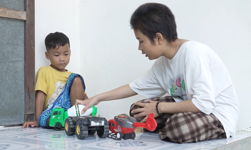 Mái ấm gia đình Việt: Cô gái Raglai nói "Cuộc sống quá bất công" - Ảnh 3.
