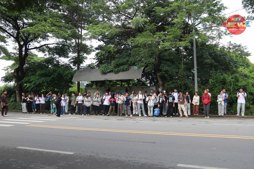 Tăng cường xe buýt phục vụ sinh viên tại Đại học Quốc gia TP. Hồ Chí Minh- Ảnh 1.