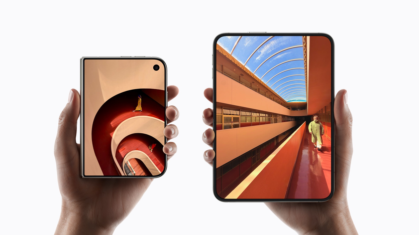 Apple ra mắt loạt iPhone mới, lần đầu gia nhập thị trường điện thoại gập - Ảnh 1.