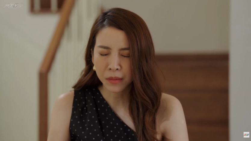 Mặt nạ hoàng kim: Khi mê tín trở thành công cụ kiểm soát- Ảnh 12.