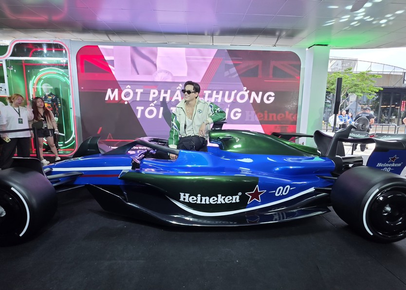 The World Of Heineken: Đua xe Công thức 1 khuấy động Công viên bờ sông Sài Gòn - Ảnh 4.