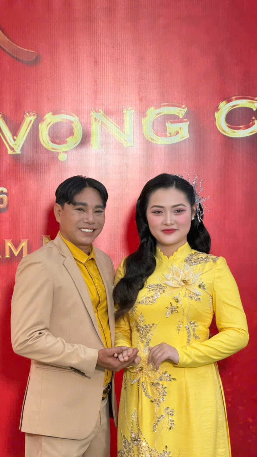 Chuông vàng vọng cổ 2026: Vẻ đẹp Nam Bộ qua đội NSƯT Ngọc Đợi  - Ảnh 3.