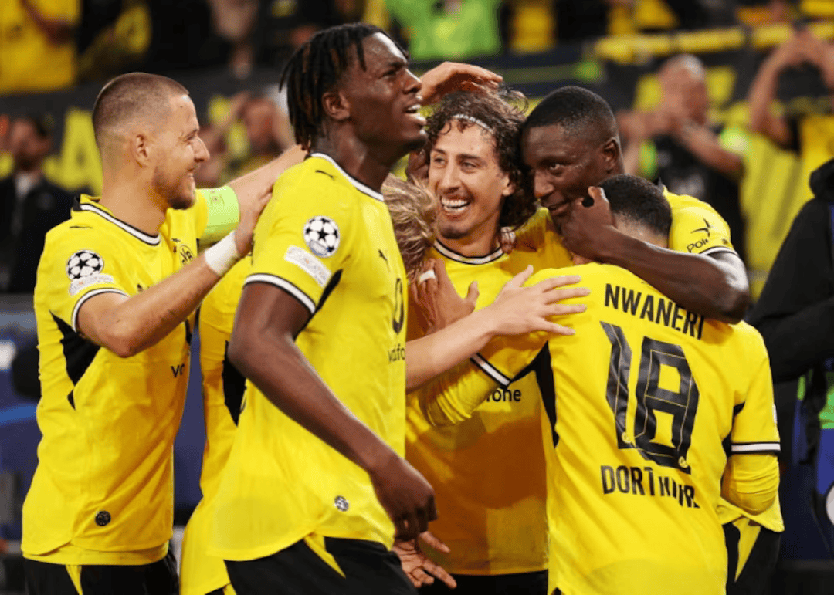 Dortmund nối dài mạch thắng tại Bundesliga - Ảnh 1.