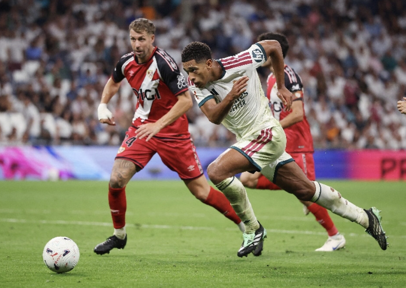 Mbappé lập cú đúp, Real Madrid đè bẹp Rayo Vallecano trên sân nhà - Ảnh 3.