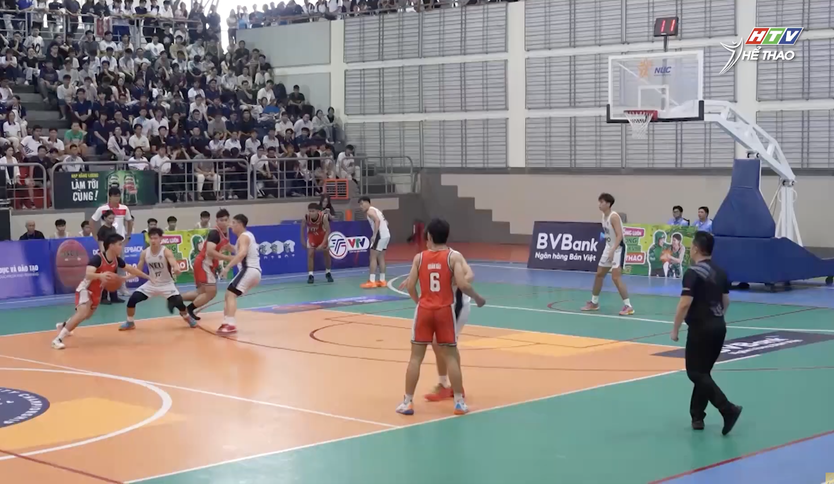 Khép lại mùa giải Bóng rổ Sinh viên Toàn quốc 2026 đầy cảm xúc- Ảnh 2.