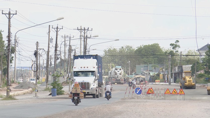 Tập trung gỡ vướng, đẩy tiến độ các dự án đầu tư công - Ảnh 1.
