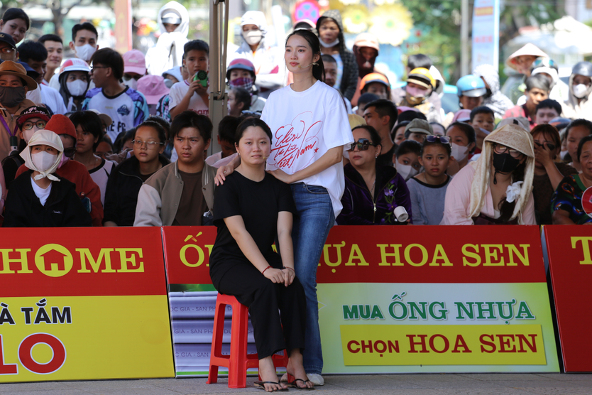 Mái ấm gia đình Việt: Không có cha mẹ, cô bé tự lập sau khi bà mất - Ảnh 17.
