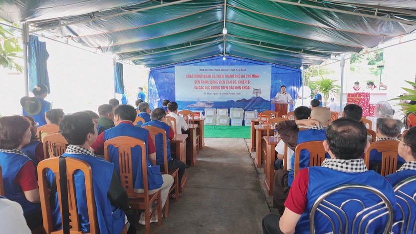 TP. Hồ Chí Minh hướng về quân dân vùng biển Tây Nam - Ảnh 1.