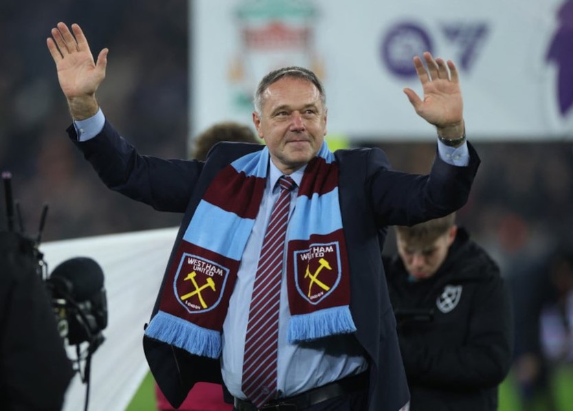 Cựu thủ môn West Ham Ludek Miklosko qua đời ở tuổi 64 - Ảnh 1.
