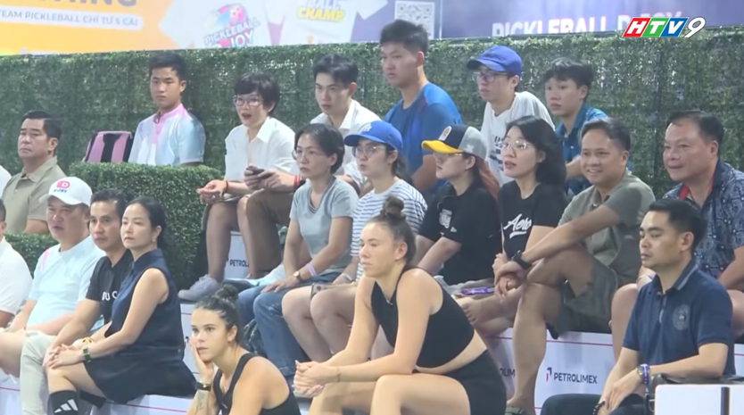 Trang Huỳnh ghi dấu ấn tại Chặng 3 Giải Pickleball D-Joy Tour 2026- Ảnh 2.