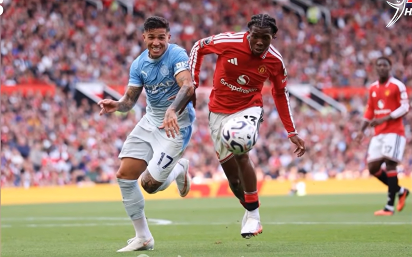 Trọng tài nhận sai sau trận derby thành Manchester- Ảnh 1.