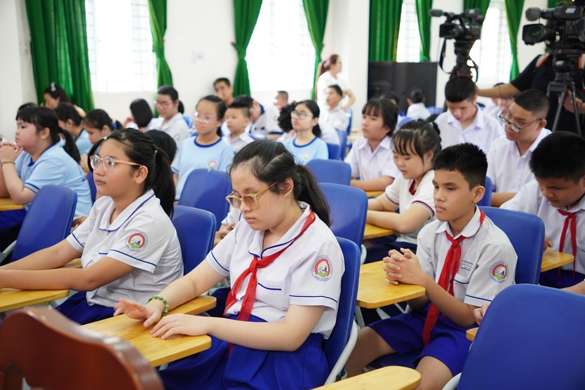 Chuông vàng vọng cổ 2026: Hành trình "Đôi mắt trái tim" đến Trường Phổ thông Đặc biệt Nguyễn Đình Chiểu - Ảnh 20.