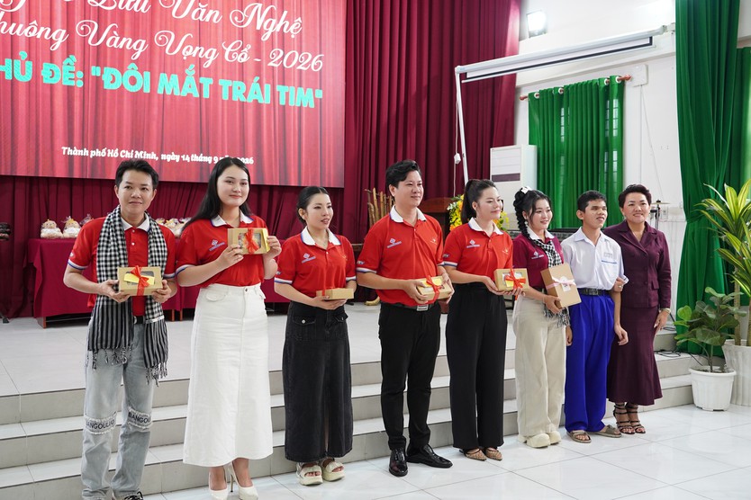 Chuông vàng vọng cổ 2026: Hành trình "Đôi mắt trái tim" đến Trường Phổ thông Đặc biệt Nguyễn Đình Chiểu - Ảnh 30.