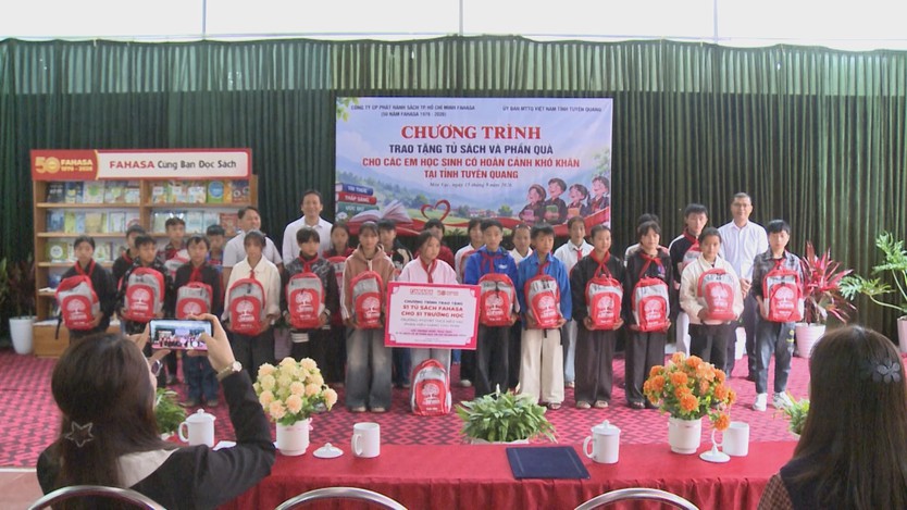 Đưa sách đến gần hơn với học sinh vùng cao - Ảnh 5.