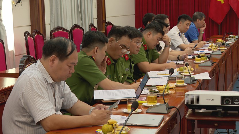 Góp ý hoàn thiện dự án Luật Bảo vệ công trình quan trọng liên quan đến an ninh quốc gia - Ảnh 2.