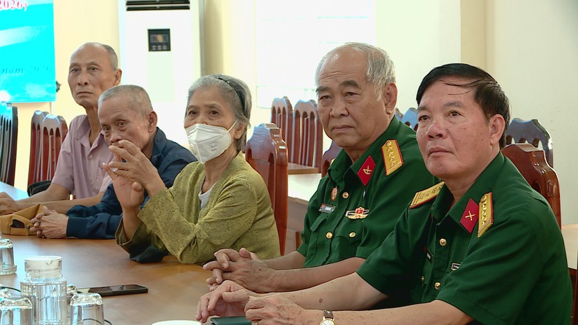 TP. Hồ Chí Minh trao kinh phí hỗ trợ thương, bệnh binh có hoàn cảnh khó khăn - Ảnh 3.