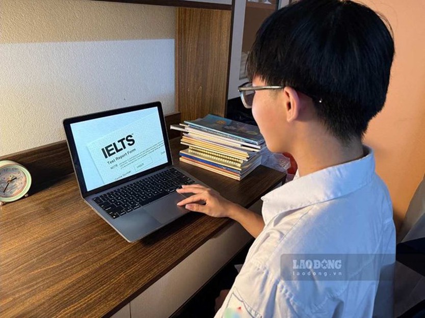 Đề xuất bỏ điểm cộng IELTS, học sinh lớp 12 loay hoay tính lại phương án xét tuyển đại học - Ảnh 2.