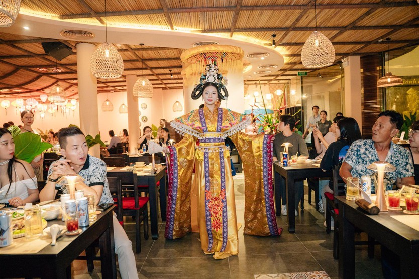 Đà Nẵng: Thưởng thức ẩm thực Việt, khám phá văn hóa qua những đêm diễn - Ảnh 10.