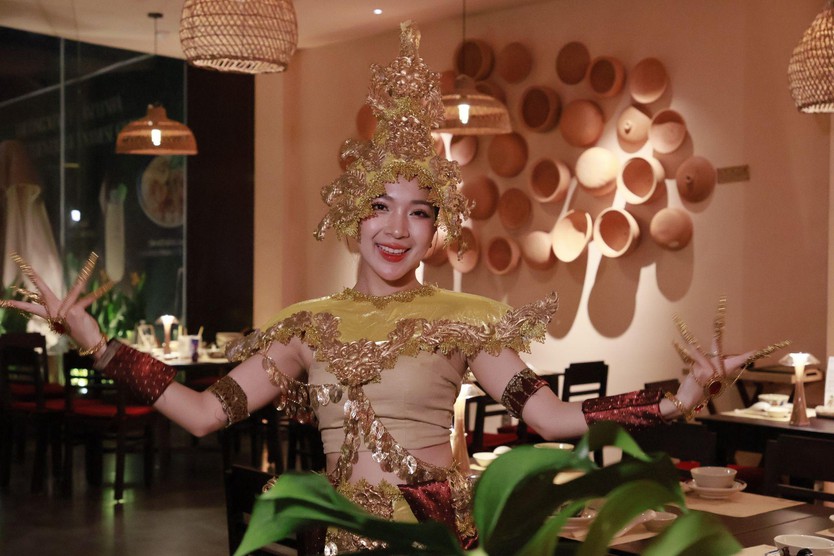 Đà Nẵng: Thưởng thức ẩm thực Việt, khám phá văn hóa qua những đêm diễn - Ảnh 12.