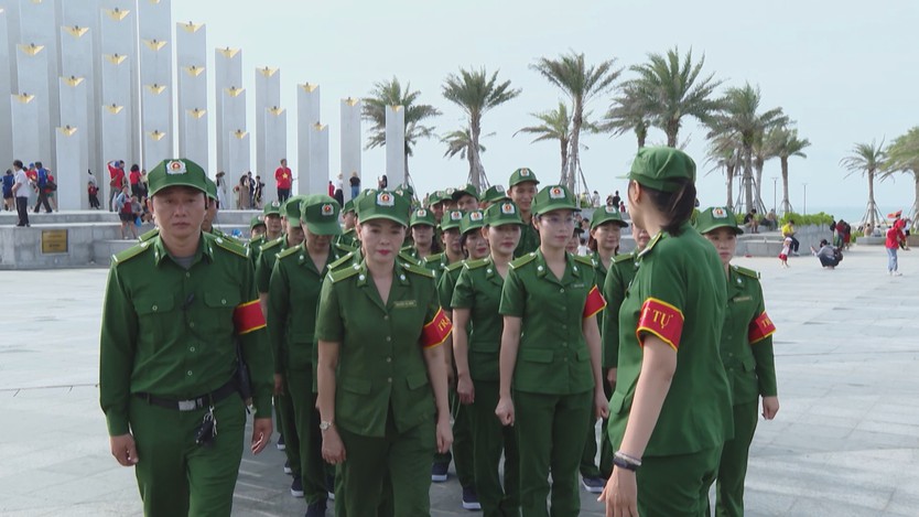 TP. Hồ Chí Minh ra mắt trật tự viên du lịch, tăng hỗ trợ du khách tại Vũng Tàu - Ảnh 2.