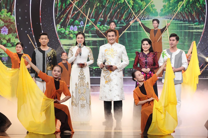 Chuông vàng vọng cổ 2026: Cảm xúc lắng đọng và khoảnh khắc bứt phá tại Chung kết 3 - Ảnh 2.