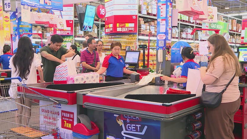 Ngành du lịch, thương mại TP. Hồ Chí Minh chủ động giảm thiểu rác thải nhựa - Ảnh 1.