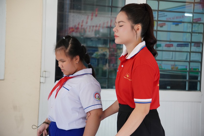 Chuông vàng vọng cổ 2026: Cảm xúc lắng đọng và khoảnh khắc bứt phá tại Chung kết 3 - Ảnh 39.