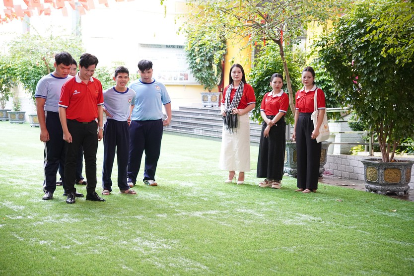 Chuông vàng vọng cổ 2026: Cảm xúc lắng đọng và khoảnh khắc bứt phá tại Chung kết 3 - Ảnh 35.