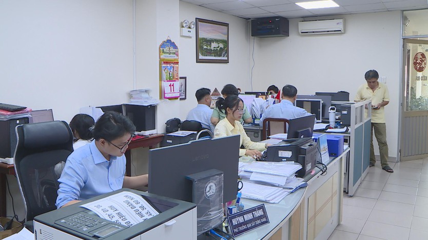 Đổi mới phương thức quản lý và tra cứu hồ sơ đảng viên tại phường Bến Thành - Ảnh 1.