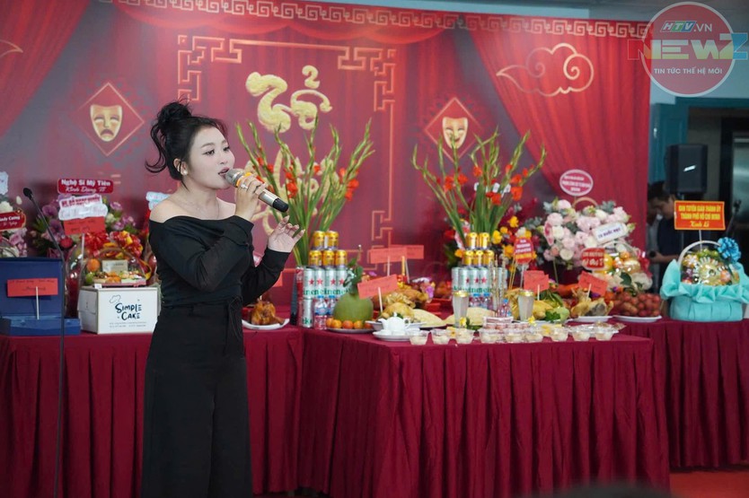 HTV tổ chức lễ dâng hương kỷ niệm Ngày Sân khấu Việt Nam - Ảnh 15.