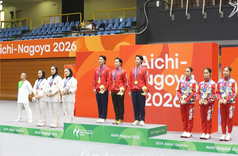 Karate Việt Nam giành HCV Kata đồng đội nữ tại ASIAD 20 - Ảnh 1.