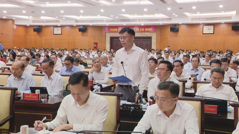 TP. Hồ Chí Minh tập trung nguồn lực thực hiện các mục tiêu lớn cuối năm - Ảnh 2.