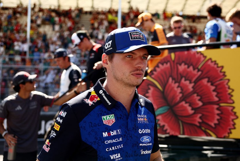 Max Verstappen hướng đến chiến thắng đầu tiên mùa giải tại Azerbaijan GP - Ảnh 2.