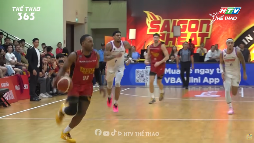 Saigon Heat tiến gần chức vô địch VBA - Ảnh 1.