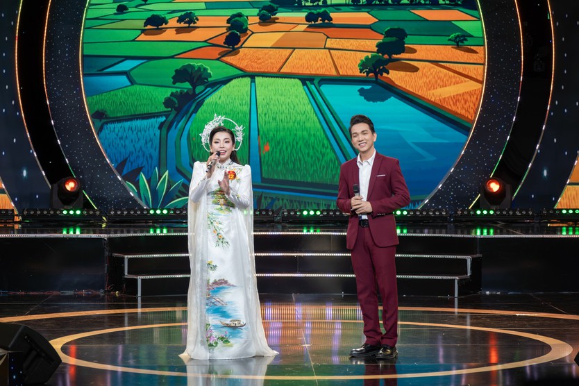 Huỳnh Kim Tho: Từ sự an toàn đến dấu ấn tại Chuông vàng vọng cổ - Ảnh 2.