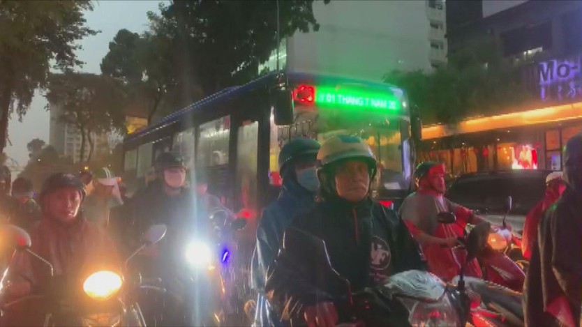 TP. Hồ Chí Minh: chủ động các phương án sẵn sàng ứng phó đỉnh mưa xuất hiện  - Ảnh 1.